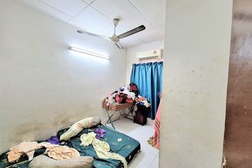 [MURAH] Double Storey Terrace House Type Melati Bukit Subang