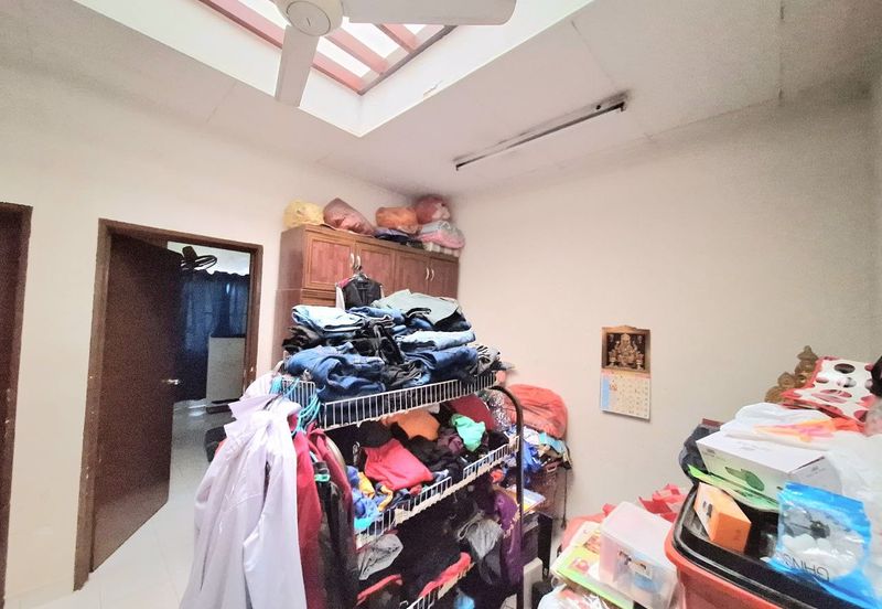 [MURAH] Double Storey Terrace House Type Melati Bukit Subang