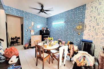 [MURAH] Double Storey Terrace House Type Melati Bukit Subang