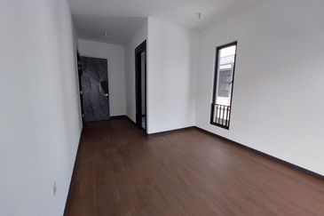 Hevea Elmina Gardens