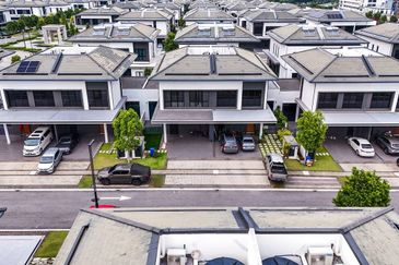 Dremien @ Eco Ardence