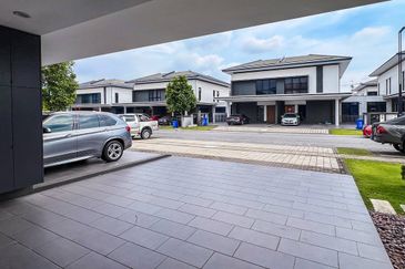 Dremien @ Eco Ardence