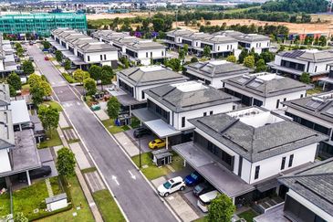 Dremien @ Eco Ardence