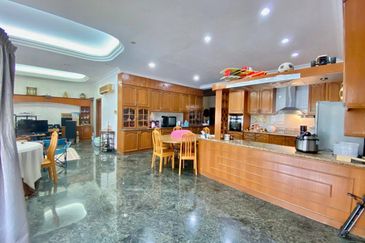 Seksyen 7, Shah Alam