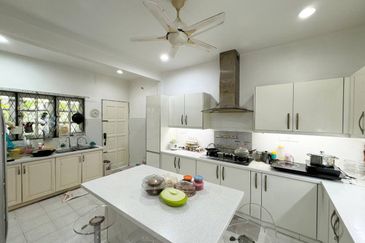 Seksyen 3, Shah Alam