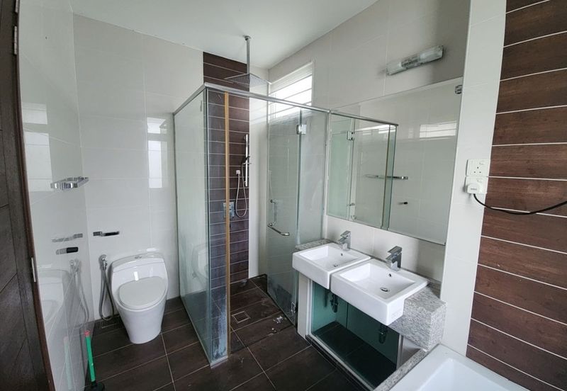 [MODERN DESIGN] 3 Storey Bungalow Usj Height Subang Jaya