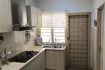 Jalan Makyong, Bandar Bukit Raja