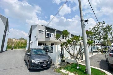 Laman Haris @ Eco Grandeur