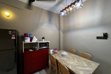 Taman Tepi Sungai ( Taman Teluk Pulai Indah )