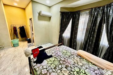 Taman Tepi Sungai ( Taman Teluk Pulai Indah )