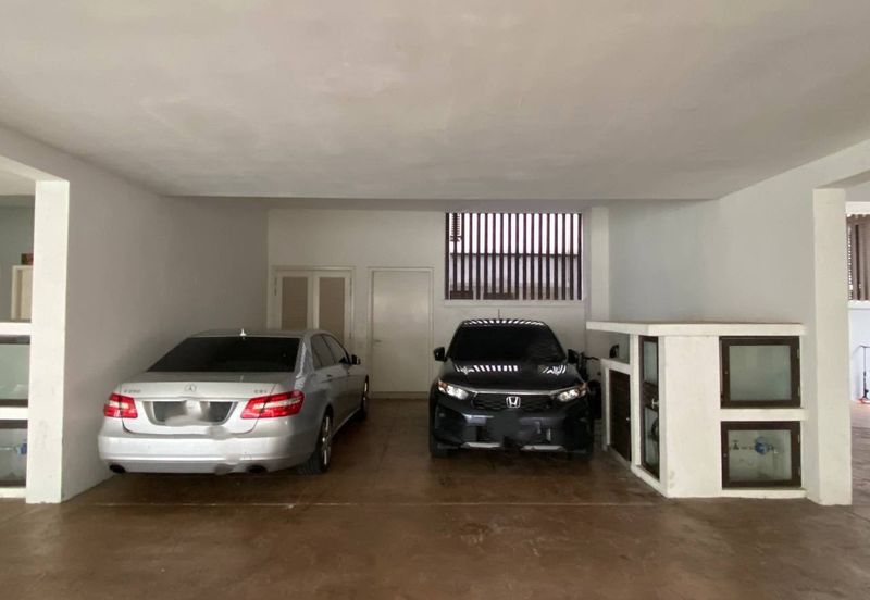 Mozart, Symphony Hills