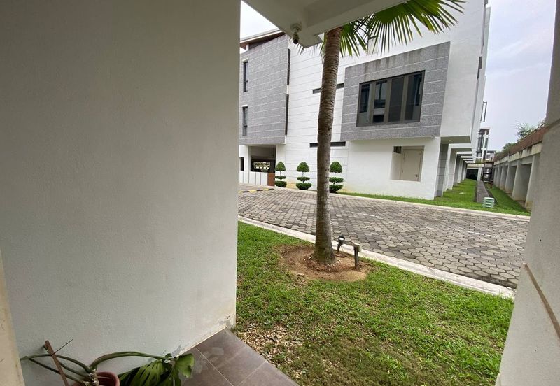 Mozart, Symphony Hills