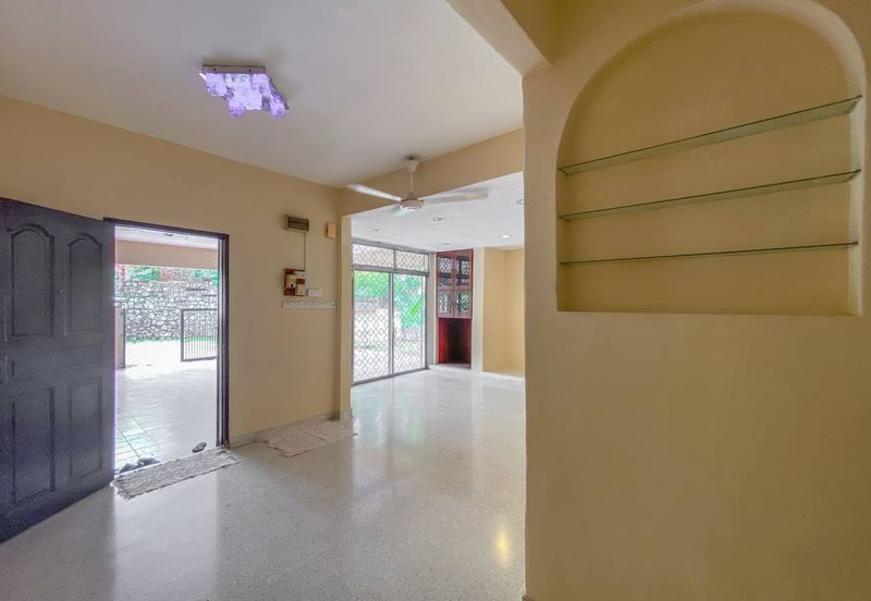 Corner Lot Double Storey Terrace Bukit Jelutong Shah Alam For Sale