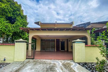 Seksyen 11, Shah Alam