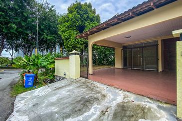 Seksyen 11, Shah Alam