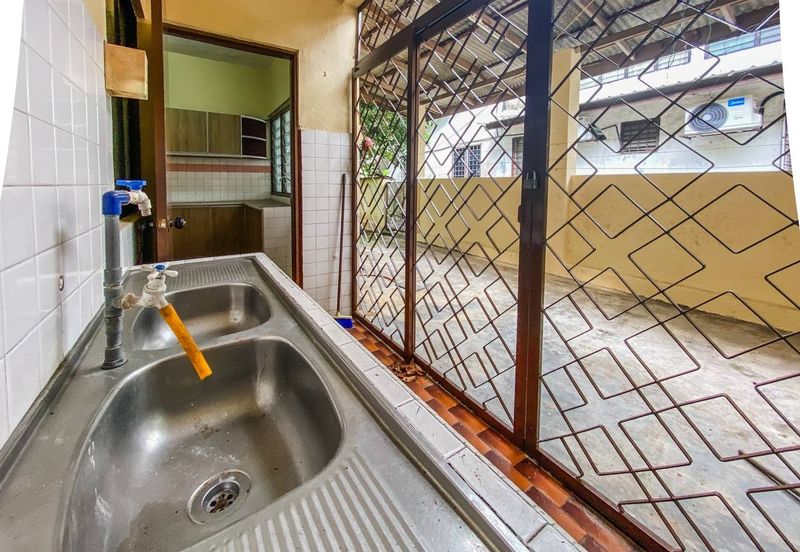 Seksyen 11, Shah Alam