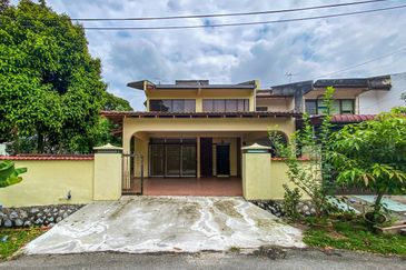 Seksyen 11, Shah Alam