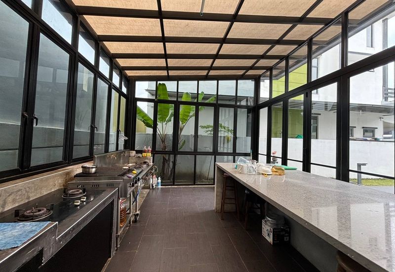 Casa Sutra, Alam Nusantara