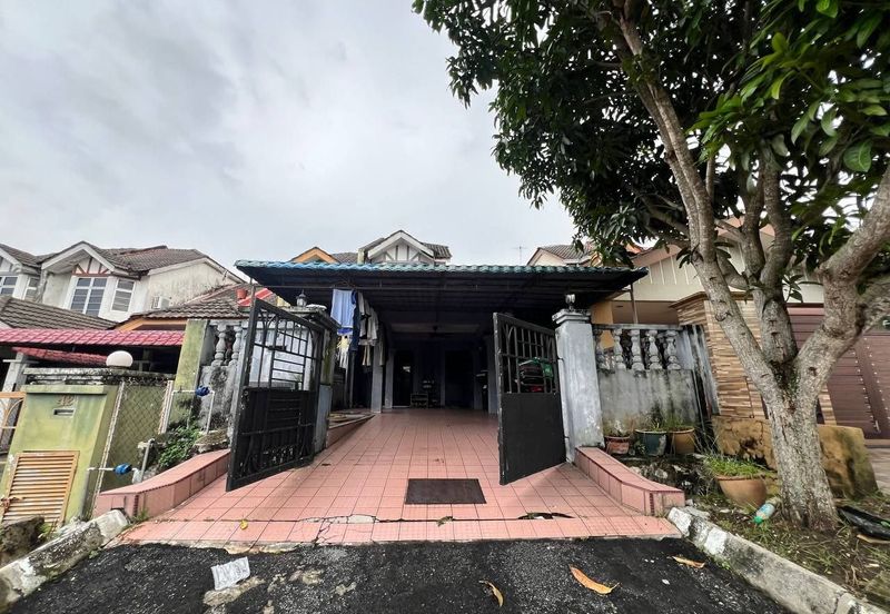 Seksyen 8, Shah Alam