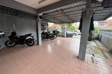 Seksyen 8, Shah Alam