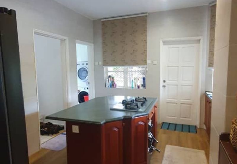 KGSAAS Golf Club, Seksyen 13