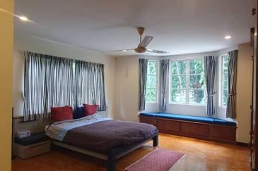 KGSAAS Golf Club, Seksyen 13