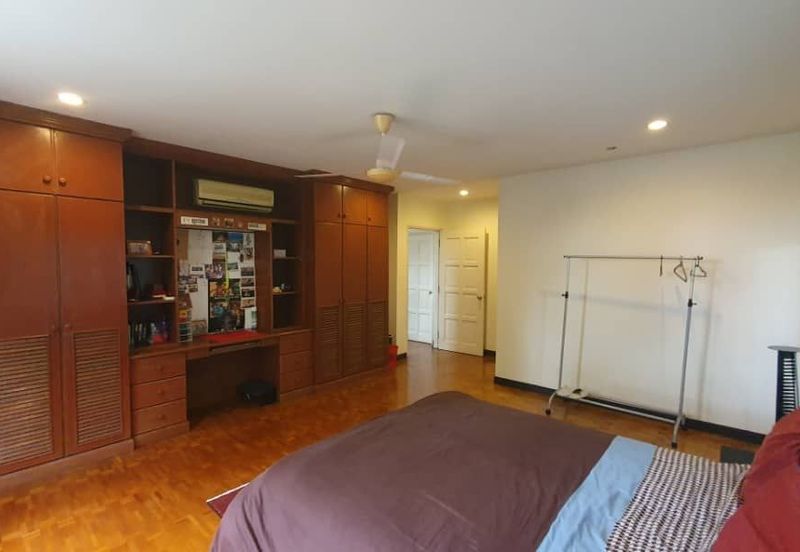 KGSAAS Golf Club, Seksyen 13