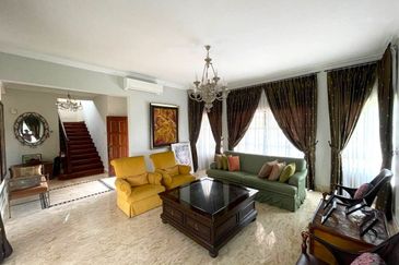 Cornerlot Bungalow at Bidai Residence Bukit Jelutong Shah Alam For Sale