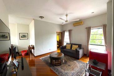 Cornerlot Bungalow at Bidai Residence Bukit Jelutong Shah Alam For Sale