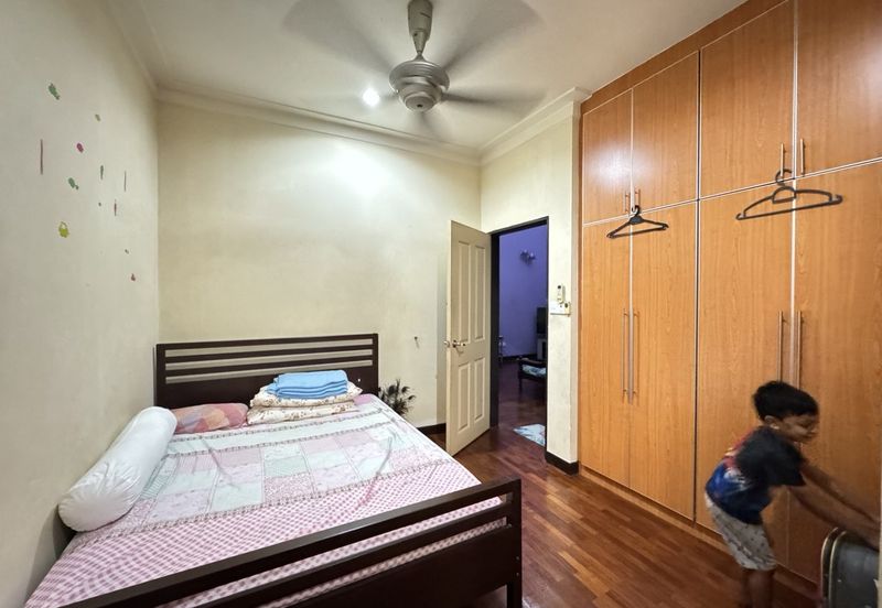 Renovated Double Storey Superlink Tropika Bukit Jelutong Shah Alam For Sale