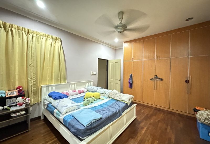 Renovated Double Storey Superlink Tropika Bukit Jelutong Shah Alam For Sale