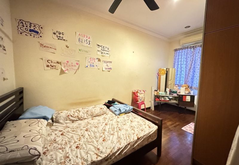 Renovated Double Storey Superlink Tropika Bukit Jelutong Shah Alam For Sale