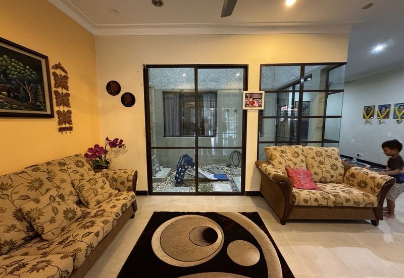 Renovated Double Storey Superlink Tropika Bukit Jelutong Shah Alam For Sale