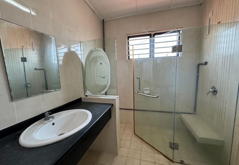 Cahaya SPK, Seksyen U9