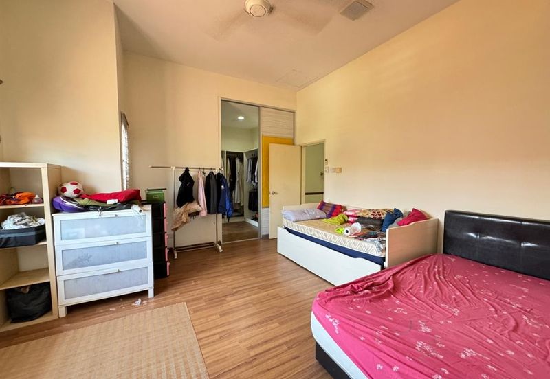 Cahaya SPK, Seksyen U9