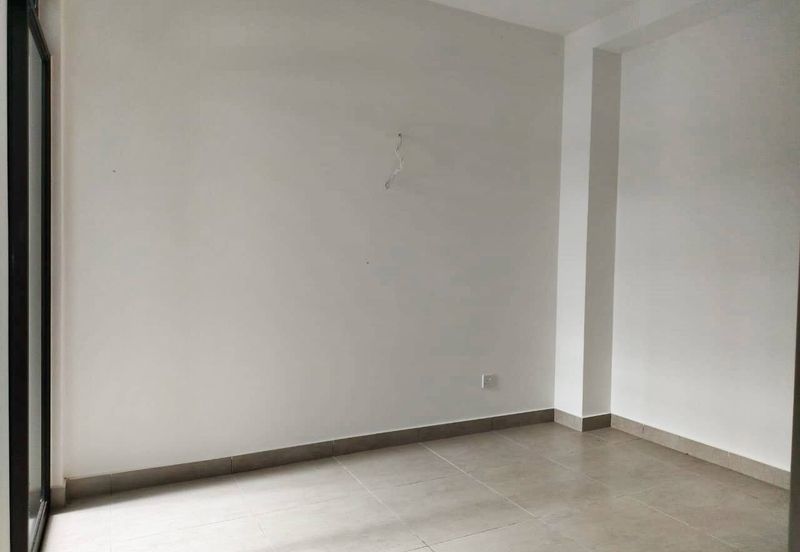 3 Storey Terrace Type B Fasa 2 The Mulia Residences Cyberjaya For Sale