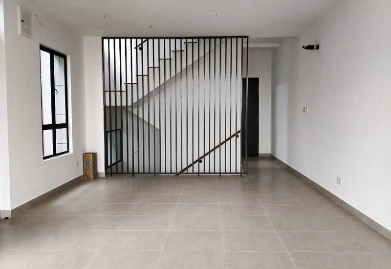 3 Storey Terrace Type B Fasa 2 The Mulia Residences Cyberjaya For Sale