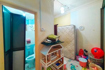 CORNERLOT Triple Storey Terrace Subang Bestari U5 Shah Alam For Sale