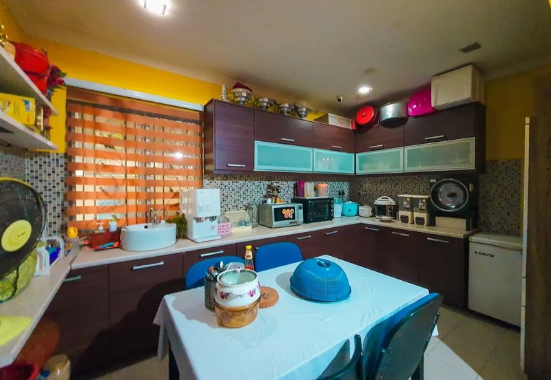 CORNERLOT Triple Storey Terrace Subang Bestari U5 Shah Alam For Sale