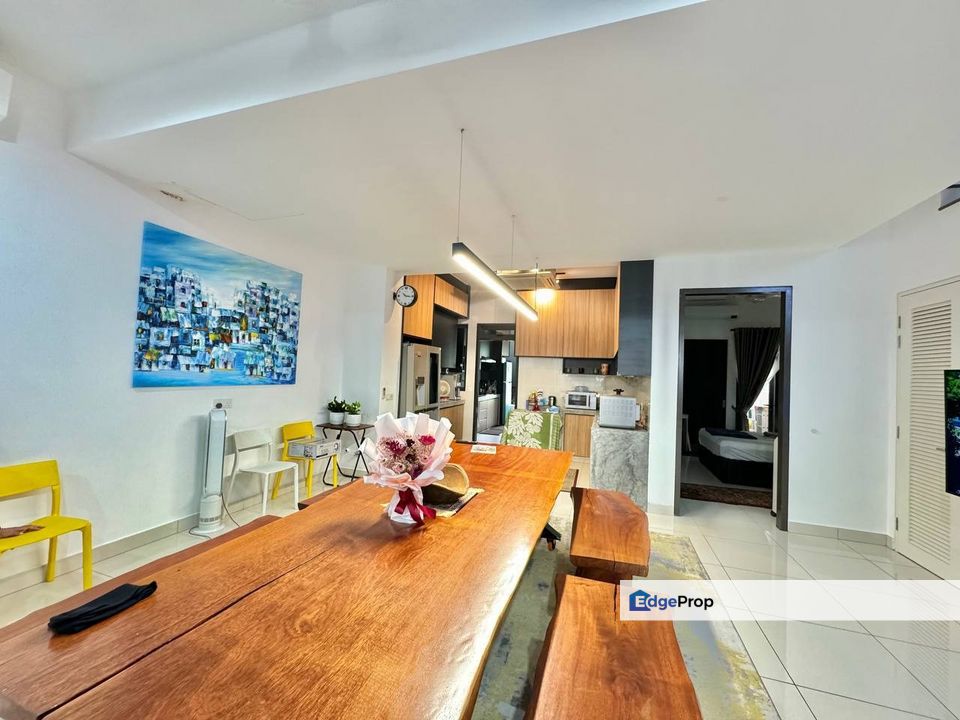 [RENOVATED] Superlink Terrace Lagenda Gardens Jalan Teratak Bukit Jelutong, Selangor, Shah Alam