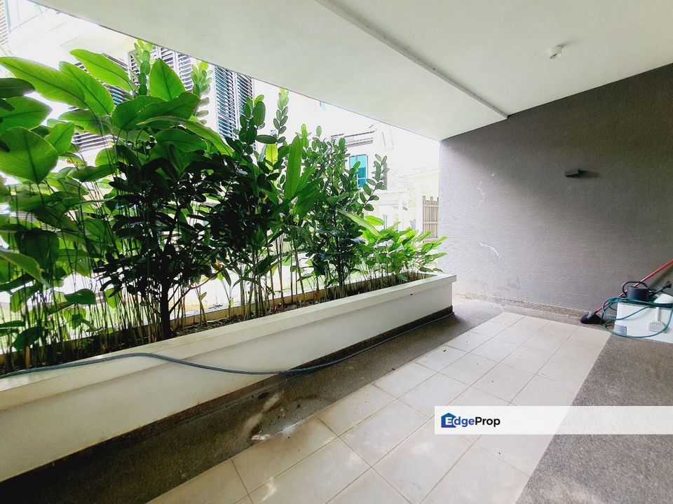 [RENOVATED] 2.5 Storey Semi-Detached Symphony Hills ,Cyberjaya , Selangor, Cyberjaya