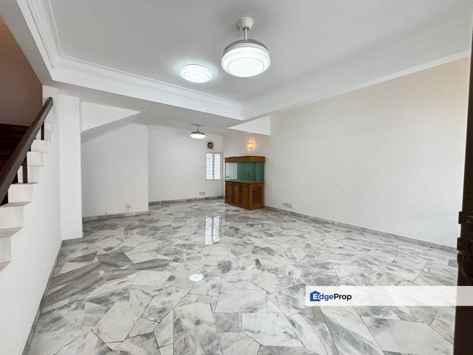 [NEWLY RENOVATED] Double Storey Terrace USJ 6, Selangor, USJ