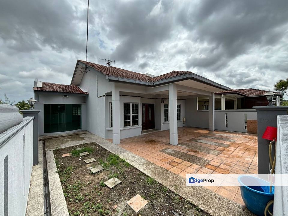 [END LOT] Single Storey Terrace Jalan Mahkota Bandar Bukit Raja Klang, Selangor, Bandar Bukit Raja