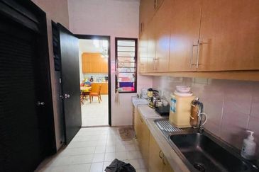 Tropika 1 Bukit Jelutong