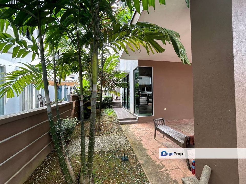 RENOVATED SEMI DETACHED HOUSE Jelutong Height Bukit Jelutong FOR SALE, Selangor, Bukit Jelutong