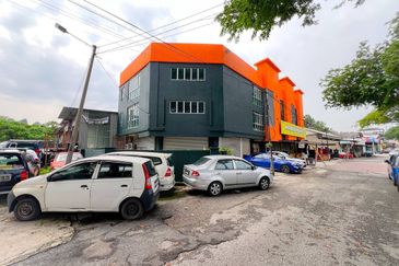 Bandar Tun Razak Business Centre