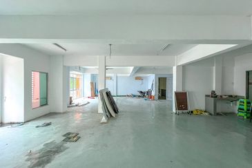 Bandar Tun Razak Business Centre