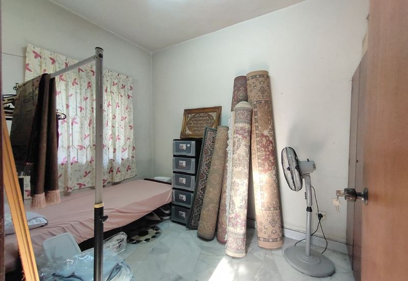 Seksyen 11, Shah Alam