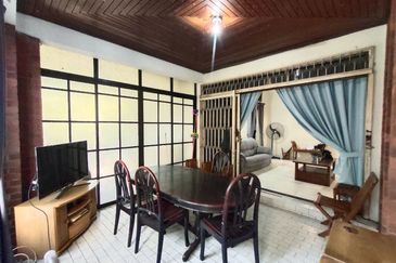 Seksyen 11, Shah Alam