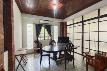 Seksyen 11, Shah Alam